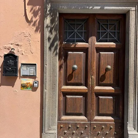 Casa Tipica Orvietana, Nel Centro Storico Wi-fi E Ac 公寓